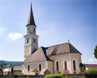 Außenansicht Pfarrkirche Oberwang